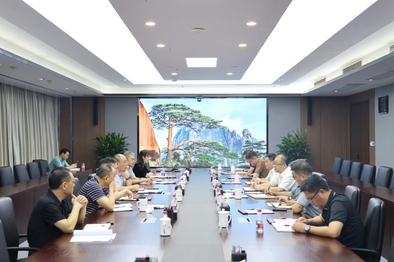 合肥市包河區(qū)區(qū)委副書(shū)記、區(qū)長(zhǎng)李煒一行到公司調(diào)研